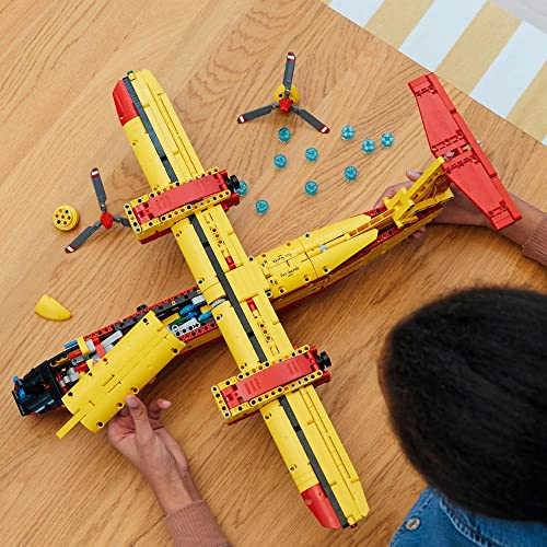 LEGO® Technic - Löschflugzeug - 42152 – Bild 2