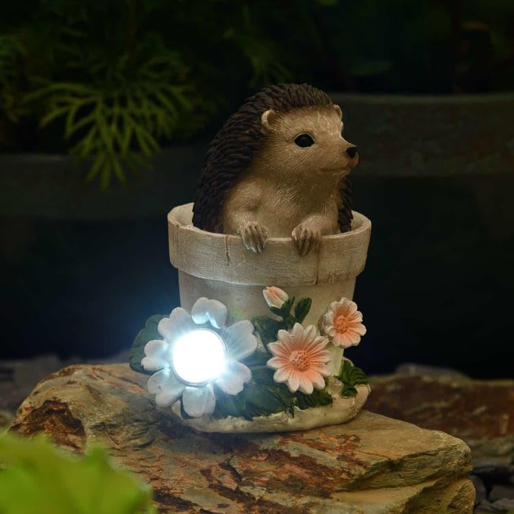 New Delightful Cream Solar Powered Hedgehog Ornament With wWhite LED Ligh Adds Character And Charm To Your Garden Animal Figurine Outdoor Statue Garden Decor Gift -A86