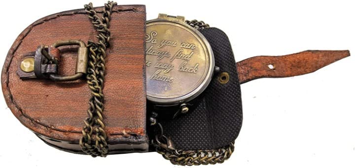 Brújula grabada de latón con estuche de cuero miniatura 2