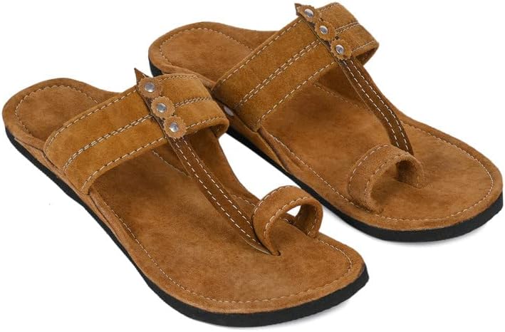Men Kolhapuri Design Leather Ethnic Mojari Slipper Flip Flop (Brown)