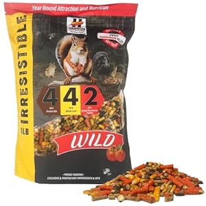 Herron Outdoors 4-4-2 Wildlife Feed- Squirrel Food with Persimmon Flavored Protein Pellets, Corn Balanced Diet Formula Attracts 28 Species Ideal for Bird & Squirrel Feeders- 5lbs