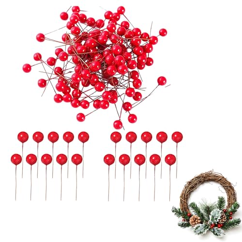 KARELLS 100 bayas de acebo de Navidad, bayas rojas artificiales, púas de bayas rojas, ramas de racimo de bayas de invierno, para adornos de árbol de Navidad, suministros para hacer coronas