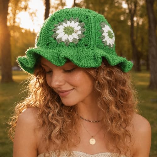 Image of Crochet Yarn Green Amigurumi 560 Yards, 2 Pack Acrylic 150g /5.3oz, 3 Light Worsted for Crocheting & Knitting