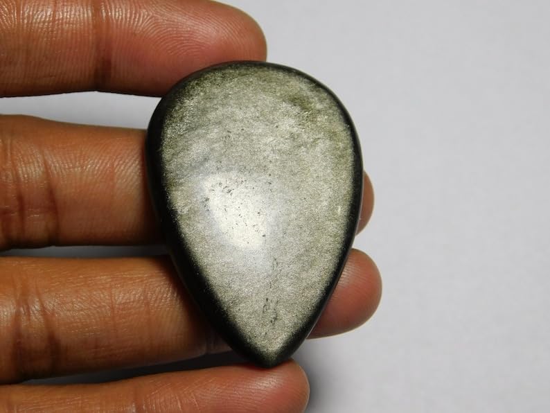 Obsidienne argentée naturelle en forme de poire pour fabriquer un cadeau unique