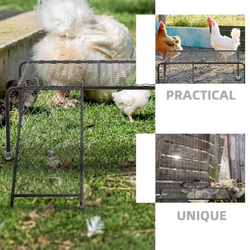 Plataforma de hierro negro para pollos con escalera 4