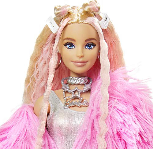 Barbie Extra, muñeca con pelo rosado, chaqueta rosada incluye mascota y accesorios (Mattel GRN28)