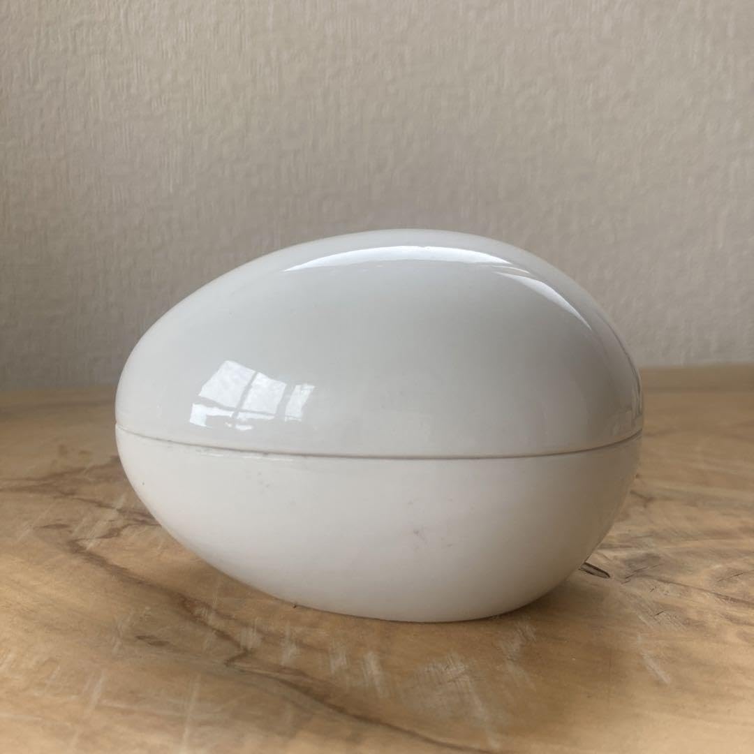 Amazon.co.jp: 卵型の蓋物 白磁 陶器 模型 擬卵 モチーフ オブジェ