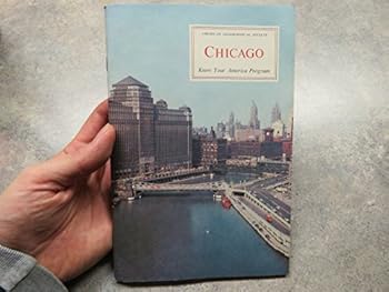 Paperback Chicago (Know Your America Program) Book