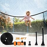 【Einfach zu installieren und zu verwenden】 Befestigen Sie den Schlauch mit den mitgelieferten Kabelbindern um die oberen Trampolinsäulen, schließen Sie ihn an den Wasserhahn oder die Wasserleitung an und drehen Sie den Wasserhahn auf. Stellen Sie den Wasserdurchflussschalter so ein, dass der auf das Trampolin gesprühte Wasserfluss gesteuert wird (Hinweis: Bitte befestigen Sie den Schlauch NICHT am Trampolinnetz, da dies das Netz beschädigen könnte).