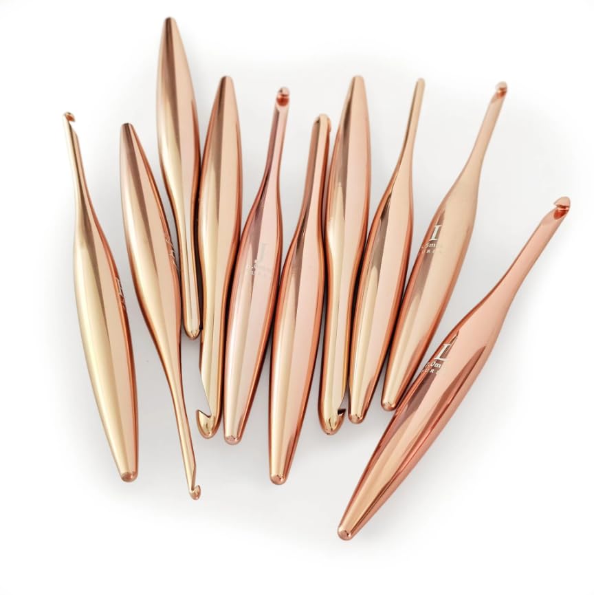 Image of Furls Crochet Hook, Blush Streamline Metal Polished & Matte Finish, Ergonomic Handle Crochet Hooks 7 inch (Blush - Matte, F - 3.75mm)