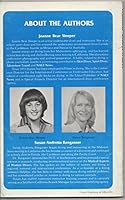 Women underwater 0918888042 Book Cover