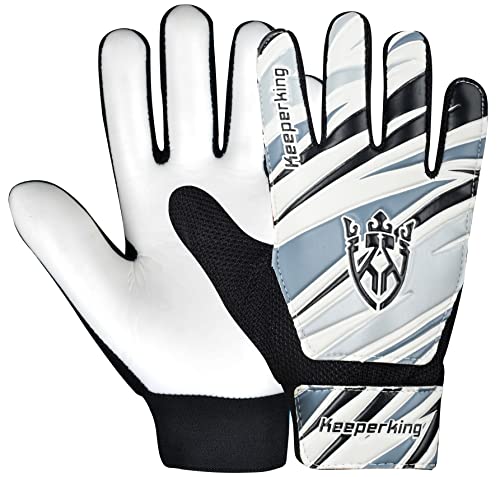 Asegura el control total con estos guantes de portero. Materiales de látex fuerte y transpirables que garantizan un agarre excepcional y comodidad durante el partido. El ajuste ajustable te da estabilidad y un diseño moderno para destacar en el campo.