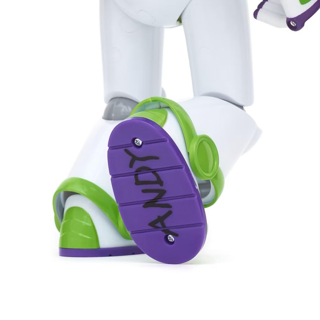 Disney Store Official Buzz Lightyear Interactive Talking Action Figure, Pixar's Toy Story, 36cm/14”, Space Ranger Toy Featuring 15+ English Phrases, Interacts with Other Characters, Ages 3+