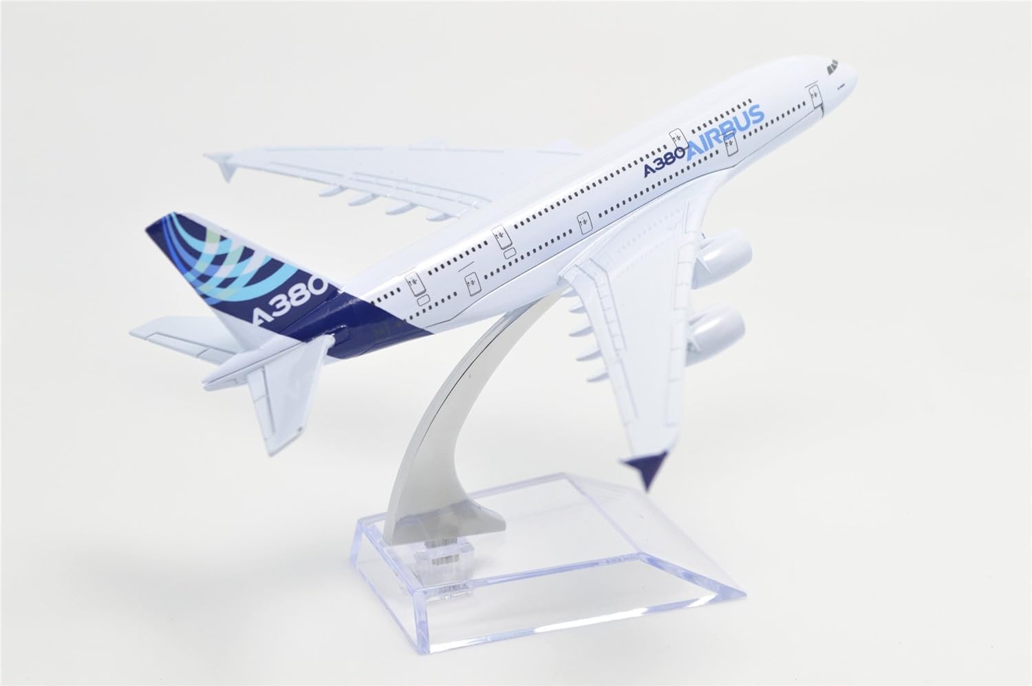 eS³kube Diecast Metal Aeroplane Scale Model, Size -16 cm -1pc - for Display ONLY (Airbus 380),multicolor