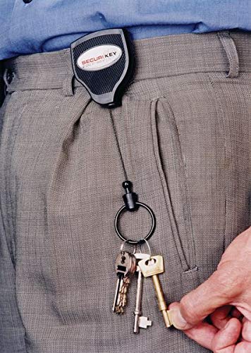 Heavy-Duty Self-Retracting Key/Badge Reel