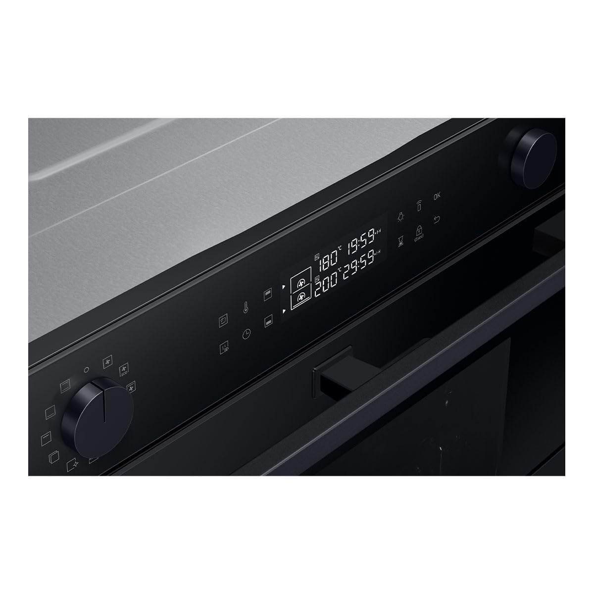 Four Samsung NV7B4550VAK