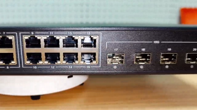 Amazon.co.jp: keepLiNK 16ポート 2.5G スイッチングハブ 金属筐体 4