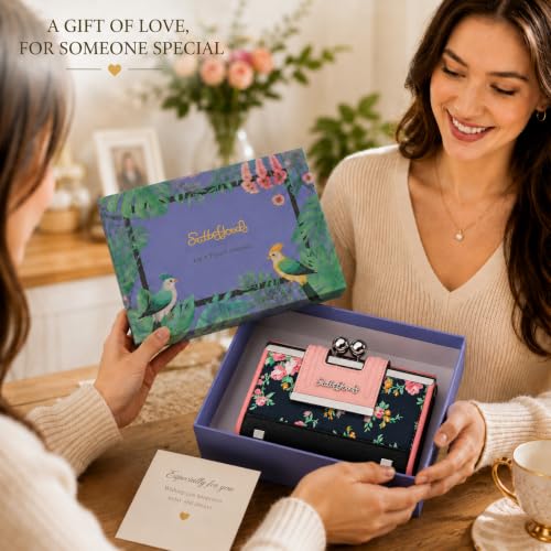 Image of Floral Wallet for Women, Vintage Kiss-Lock Clutch Purse