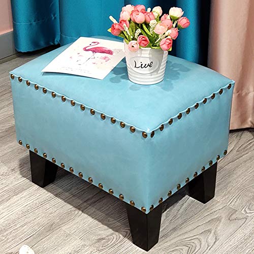 Pouf cube bleu pour remplacer une table basse encombrante - 2