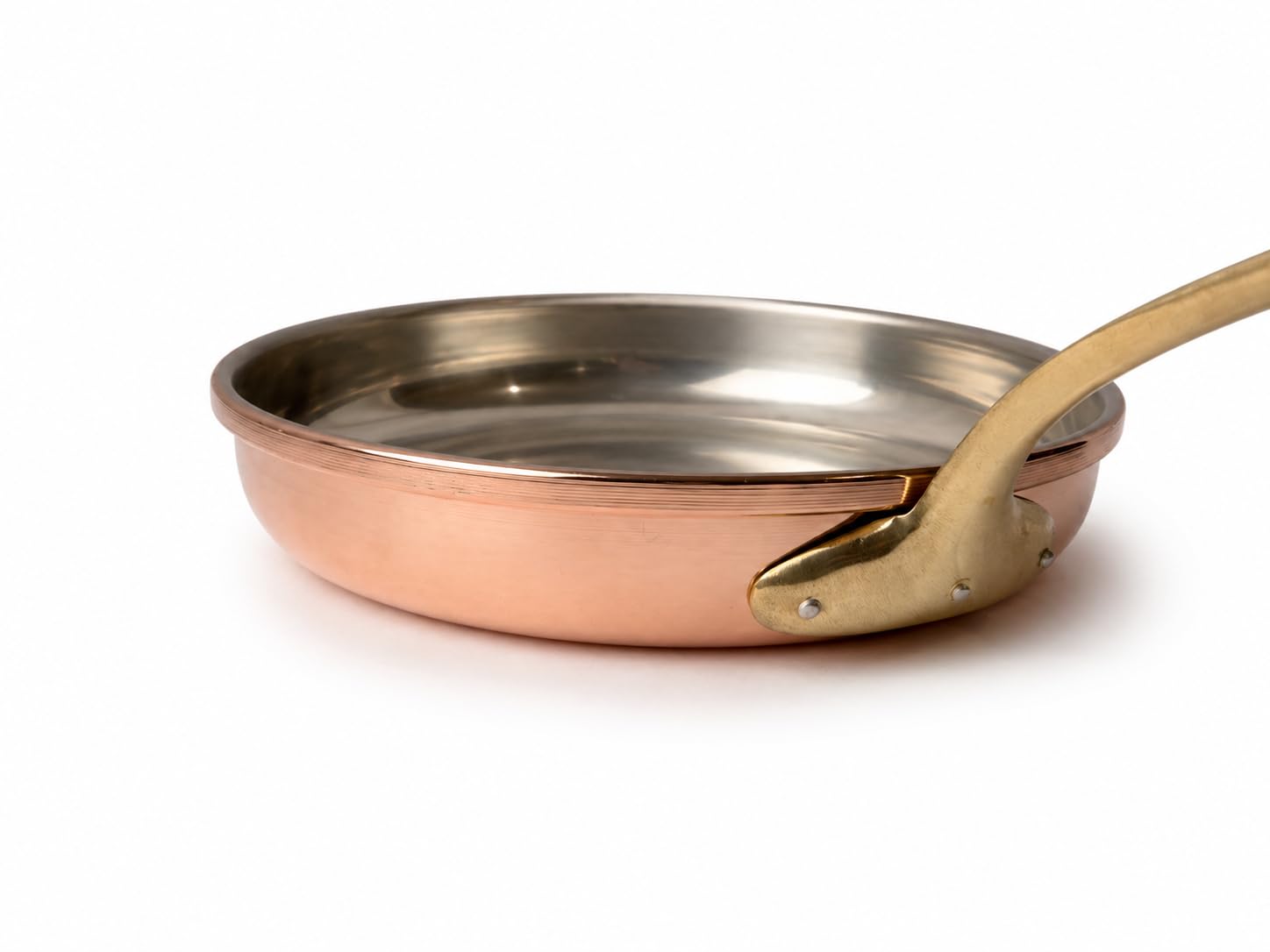Ardosia Poêle en Cuivre Étamé 24 cm avec Manche en Laiton Riveté – Intérieur Étamé Traditionnel, Cuisson Homogène, Finition Artisanale, Tous Feux Sauf Induction