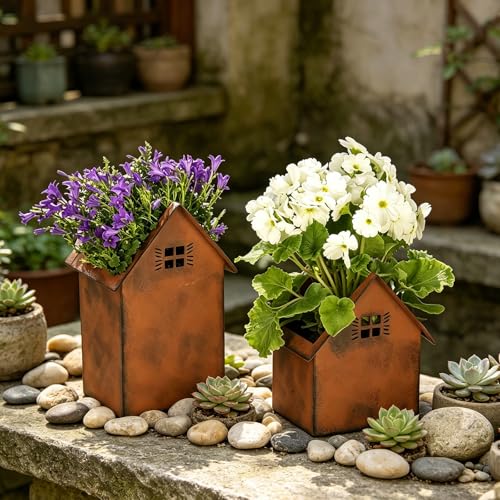 Soporte para exteriores Rusty con forma de casa para renovar patios apagados 6