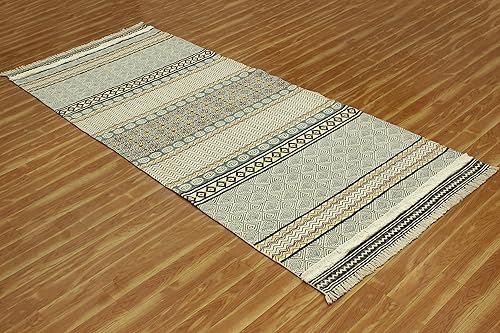 Tapis géométrique en coton grand format pour habiller un sol froid - 5