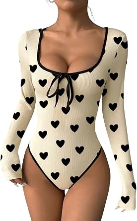 Wuitrie Womens Beige Heart Print Bodysuit Square Neck Long Sleeve Slim-Fit Top Casual Activewear Outfits