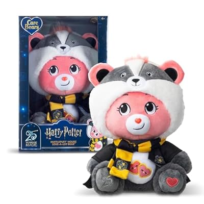 Care Bears Collab (Magic) Hoodie Mascot Plush - Love-A-Lot Bear x Hufflepuff | Ya disponible en tu tienda friki favorita! En mundofriki.es! Care Bears Collab (Magic) Hoodie Mascot Plush - Love-A-Lot Bear x Hufflepuff | Ya disponible en tu tienda friki favorita! En mundofriki.es!