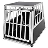 Durch die Gitterverstrebungen erhält Ihr Hund in der Transportbox immer genügend Luftzufuhr und hat während der Fahrt eine gute Sicht.