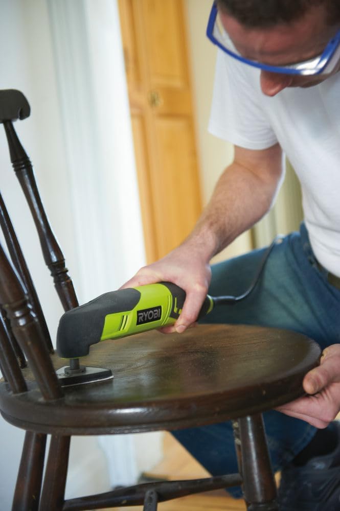 Ryobi RMT200S, Utensile Multifunzione 200W con Cavo Elettrico, Variatore di Velocità, 10,000-20,000 oscill./min, Impugnatura GripZone, Adattatore Universale, Accessori Inclusi