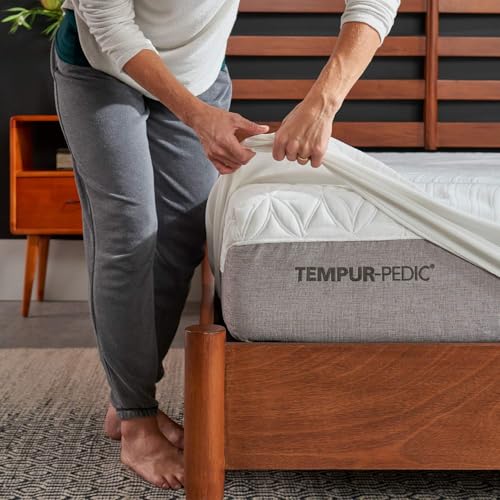 Image of Tempur-Pedic Protect Waterproof Mattress Protector, Queen, White (Packaging May Vary)