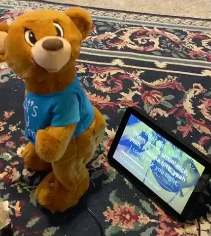 amazon twerking bear