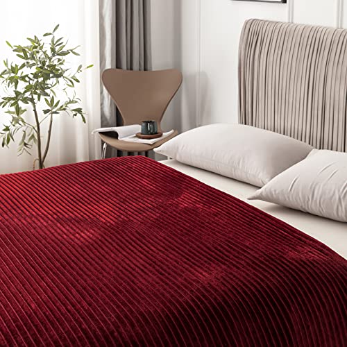 Daysu Striped Fleece Blanket, Soft Cozy Reversible Flannel Sherpa Throw Blanket For Couch, Thick Warm Fluffy Fuzzy Plush Large Queen Size Blanket For Bed, 1 Pack, 86" X 94", Red #TOP6