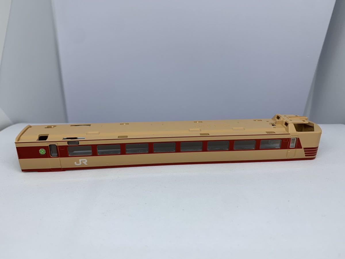 Amazon.co.jp: TOMIX 92334 クロ481-2300 ボディ+側面窓ガラス JR 485