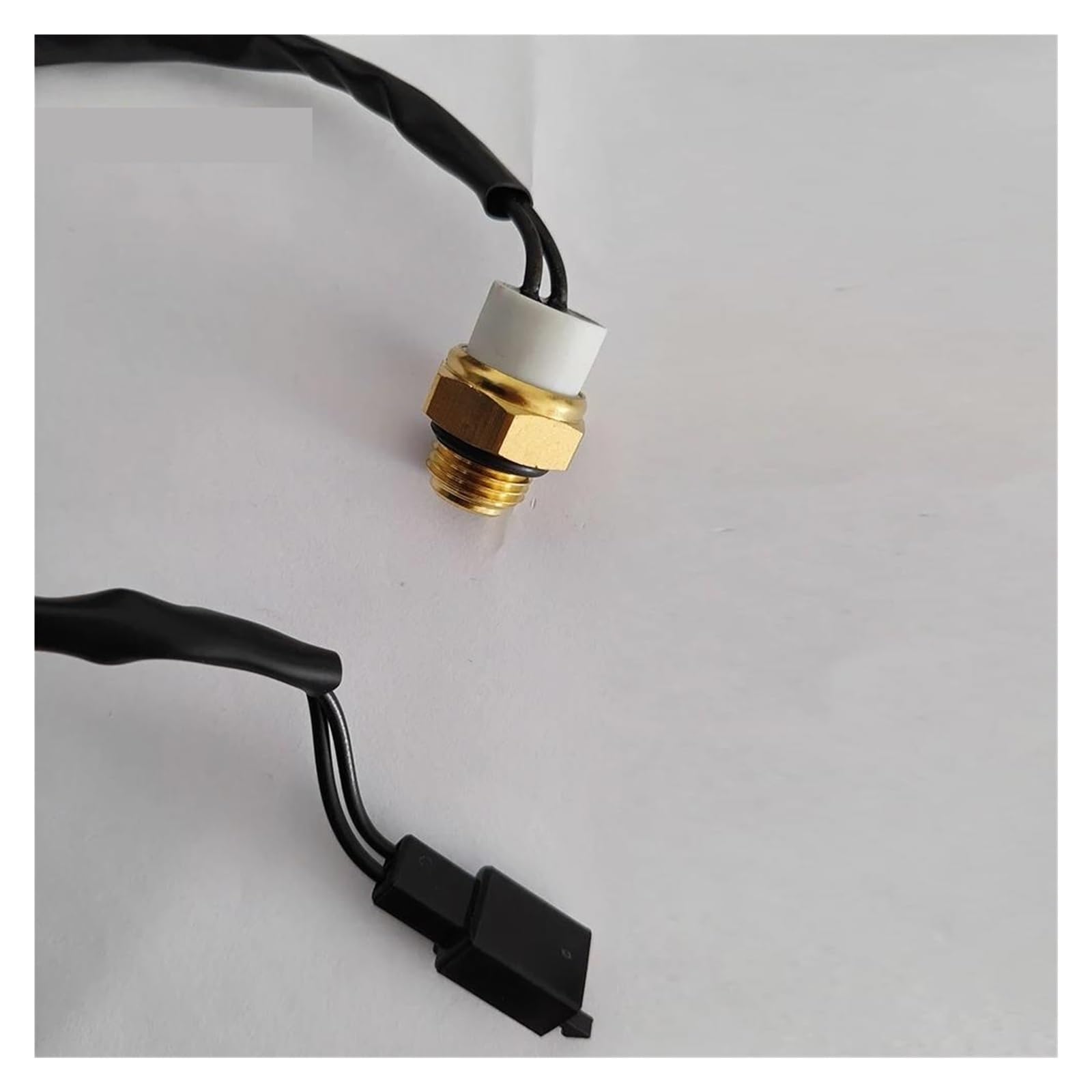 Sensor De Temperatura del Depósito Agua para Motocicleta para SU&ZUKI EPICURO 150 VZ800 Marauder VZ 800, Interruptor Control Termostato Refrigeración Radiador