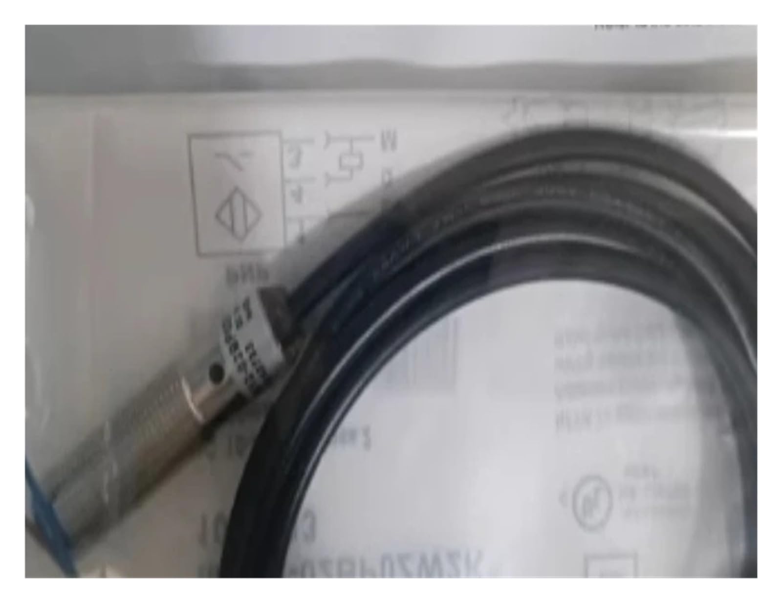 XDDQWSWA IME18-12NNSZC0S proximity switch