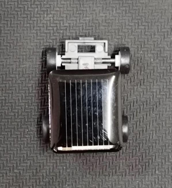 DIY Mini Solar Car Kit 4 Wheel Drive Green Chassis (Pack of 1)-image-10