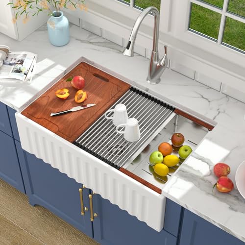 Lordear 30 Inch White Farmhouse Sink Fireclay Undermount Apron Front by Lordear - Used condition - Image 2