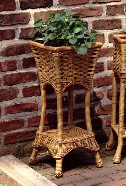 Veranda Resin Wicker Square Plant Stand, Black