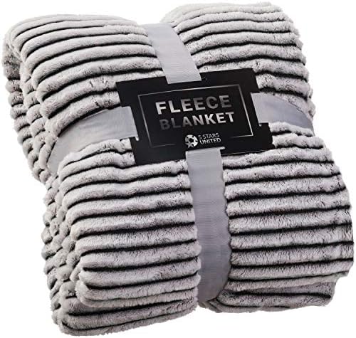 5 STARS UNITED Fleece Throw Blanket for Sofa  130x150cm, Lightweight, Milky White  Soft, Plush, Fluffy, Warm, Cozy Throws  Perfect Blankets for Bed, Sofa, Couch