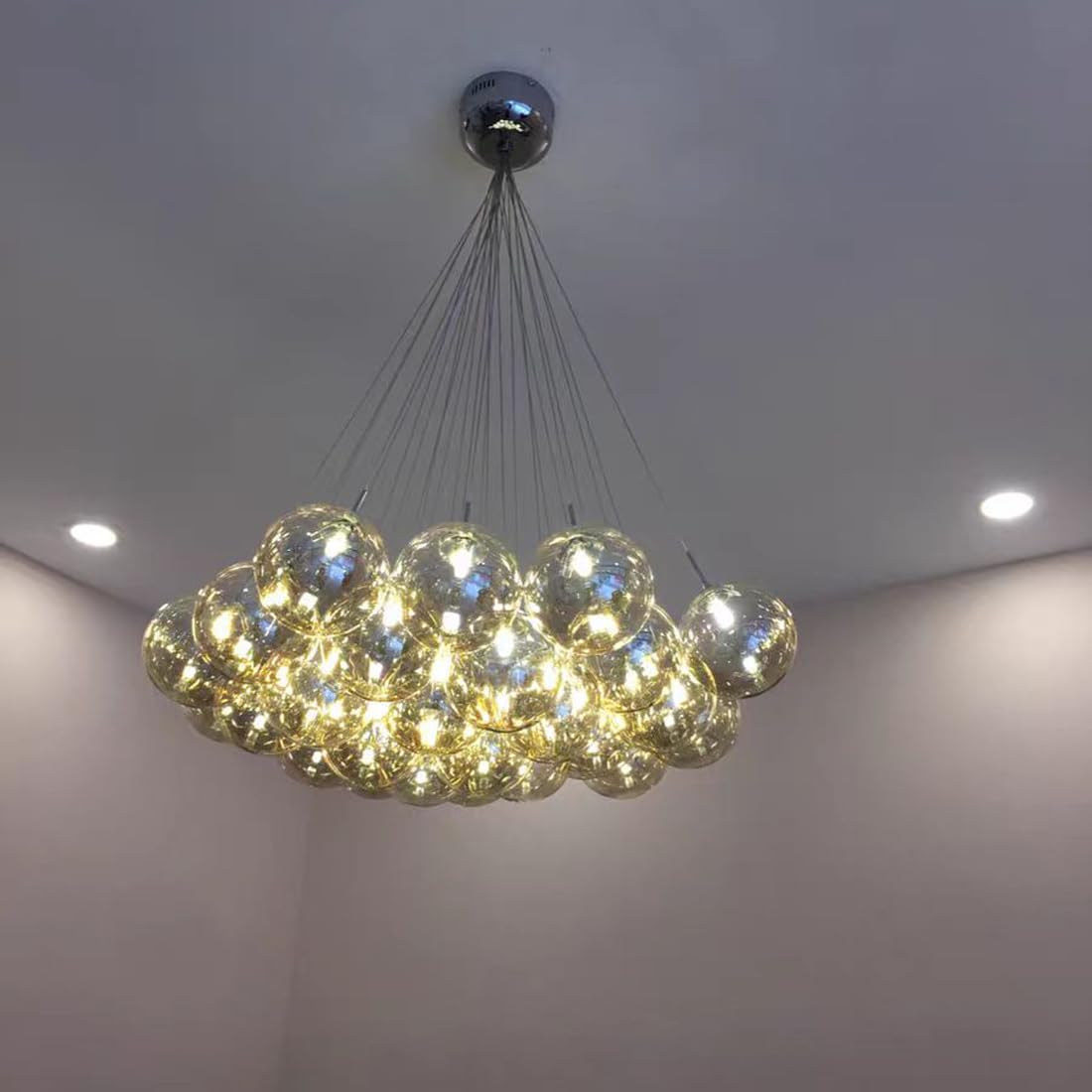 Lustre de luxe minimaliste moderne avec suspension design bulle en verre