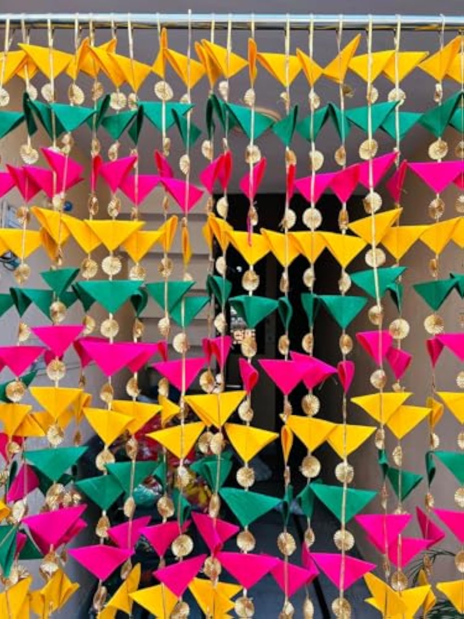 20 Decorative Triangle Gotta Tikki Tassel Felt Strings