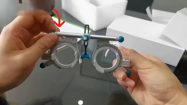 Image of BestParts Professional Optical Trial Lens Frame Eye Optometry Test,50g | Ultralight Titanium Universal Adjustable Optometry Optician Trial Lens PD 48-80MM,for Hospital Clinic School Optical Store
