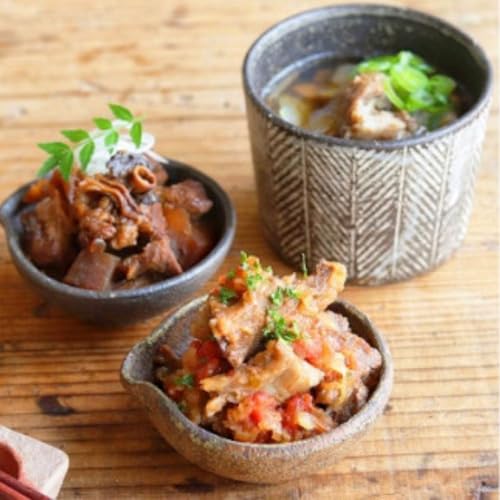 [まるすぎ]牛すじ食べ比べセット3種類と鶏めしの素(各2個)計8個セット 愛知県 春日井市 冷凍 惣菜
