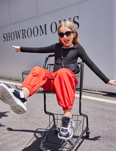 Arshiner Girls Long Sleeve Ribbed Knit Shirts Soft Slim Fit Crewneck Casual Base Layer Tops Tees3