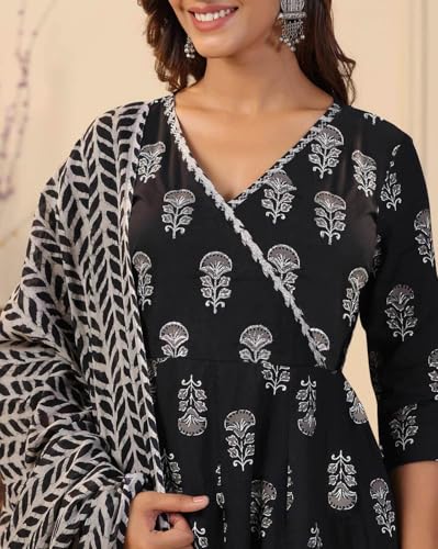 Image of Tee Projekt Women's Cotton Blend V-Neck Anarkali Kurta Pant with Dupatta Set