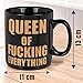 MIJOMA Taza de café Queen XL con texto en inglés Imagen de MIJOMA Taza de café Queen XL con texto en inglés