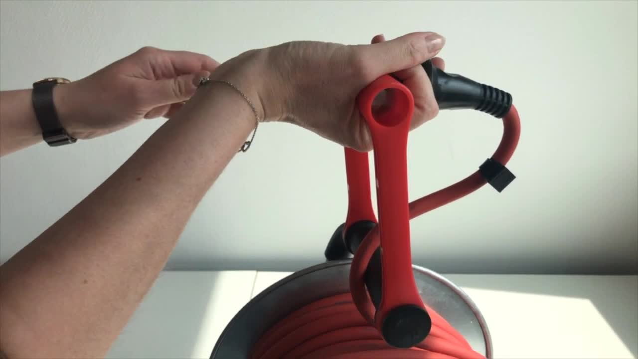 Brennenstuhl Enrouleur De Câble Kid Pro 15m IP44 - Fabrication Française, 4 Prises Avec Clapet, Technologie Cablepilot, 3500W