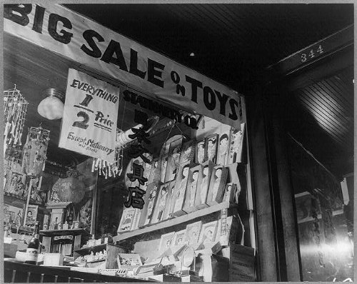 HistoricalFindings Photo: Los Angeles,California,April 1942,Toys in Store Window,World...