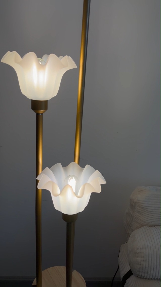 Image of Flower Floor Lamp for Living Room, Mid Century Modern Floor Lamp Dimmable with Shelf & LED Bulbs, 3 Light Black Vintage Floral Standing Tall Lamp for Bedroom Sofa Beside Corner Decor